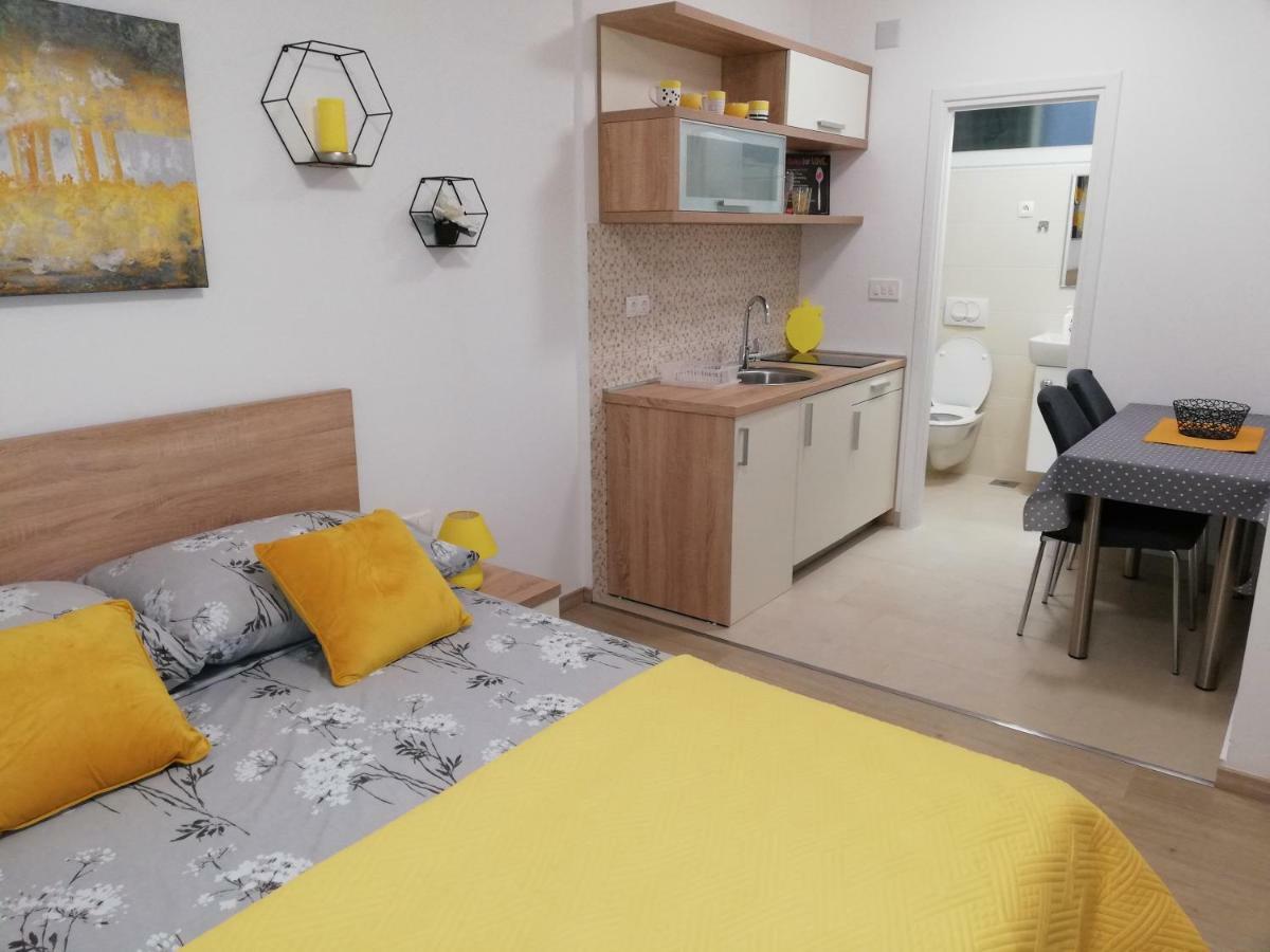 Kalelarga Apartments 4 You Задар Экстерьер фото